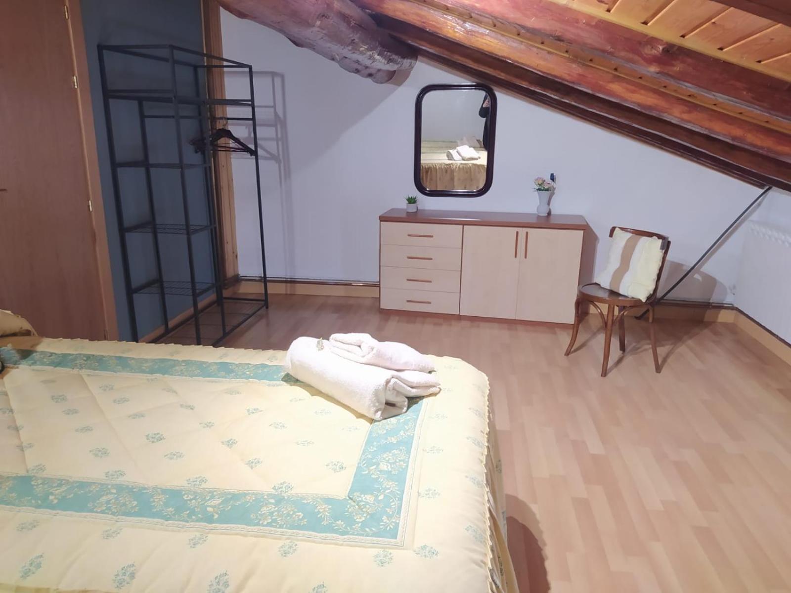 Holiday home La Maestra Sigues